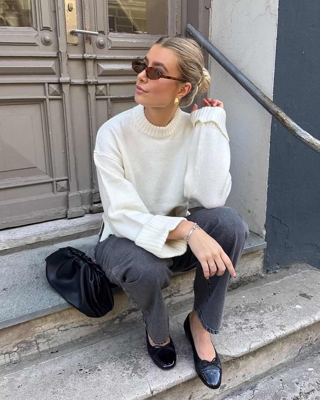 Stickade plagg för dam