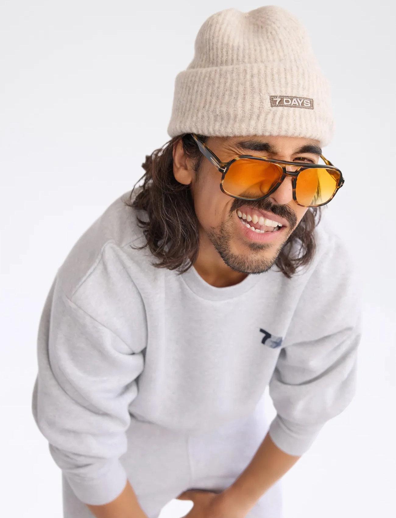 7 DAYS Active Organic Long Sleeve Tee - - XS