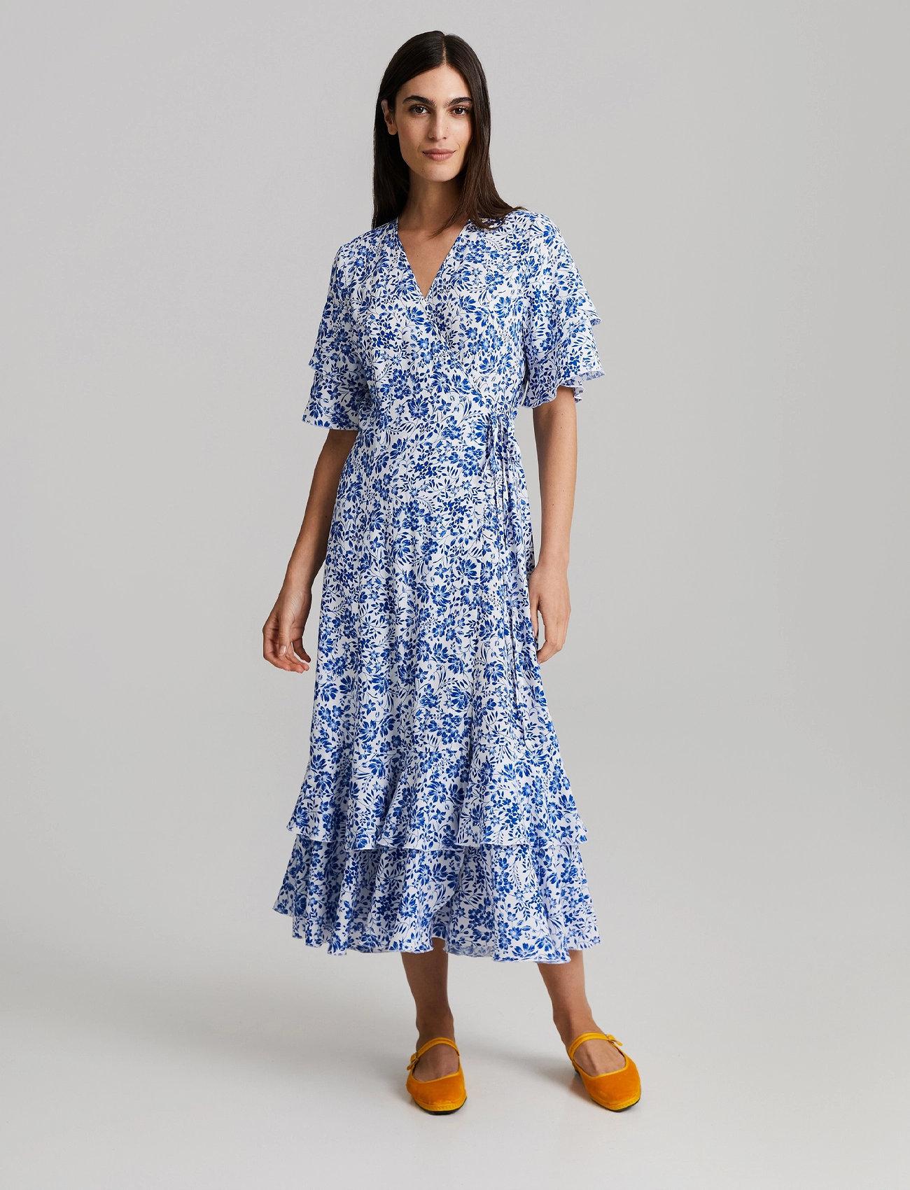 Andiata Nettie - - 34