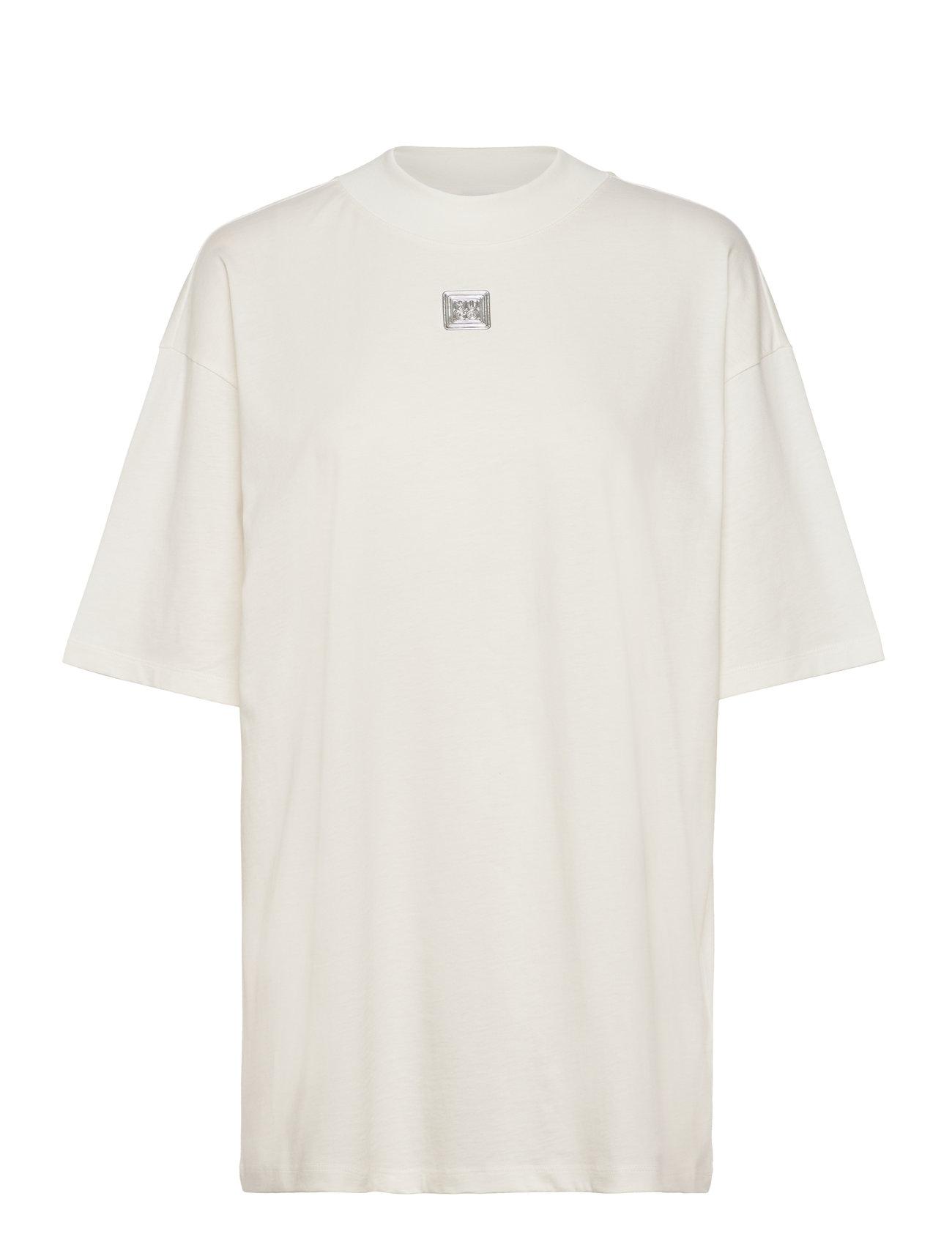 HUGO Havira - - 38 23