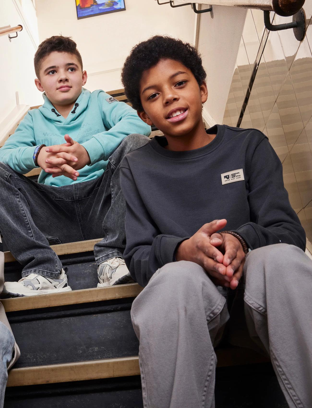 Indian Blue Jeans T-Shirt Backprint Wave - - 110 3