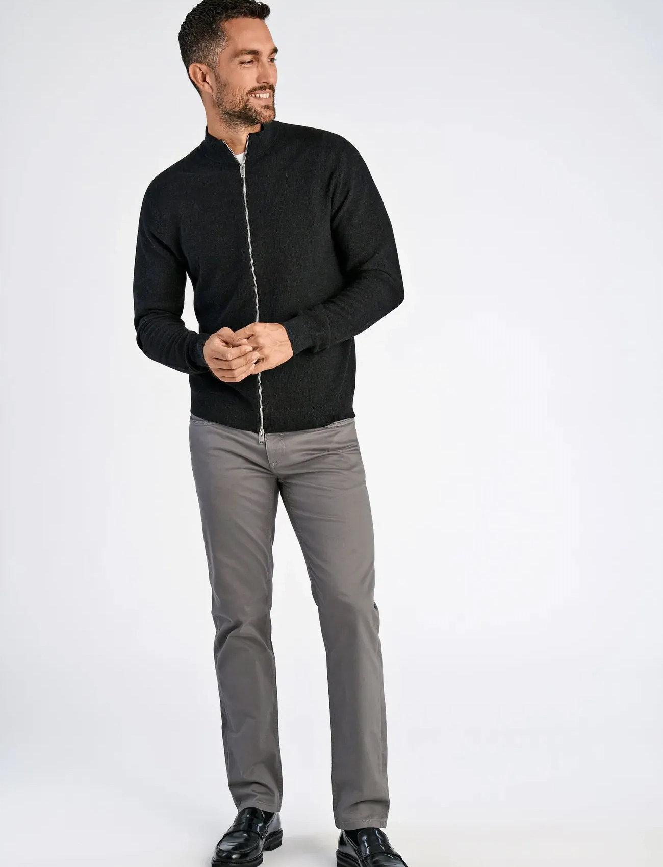 Lindbergh Black Knitted Cable Polo S/S - - S 2