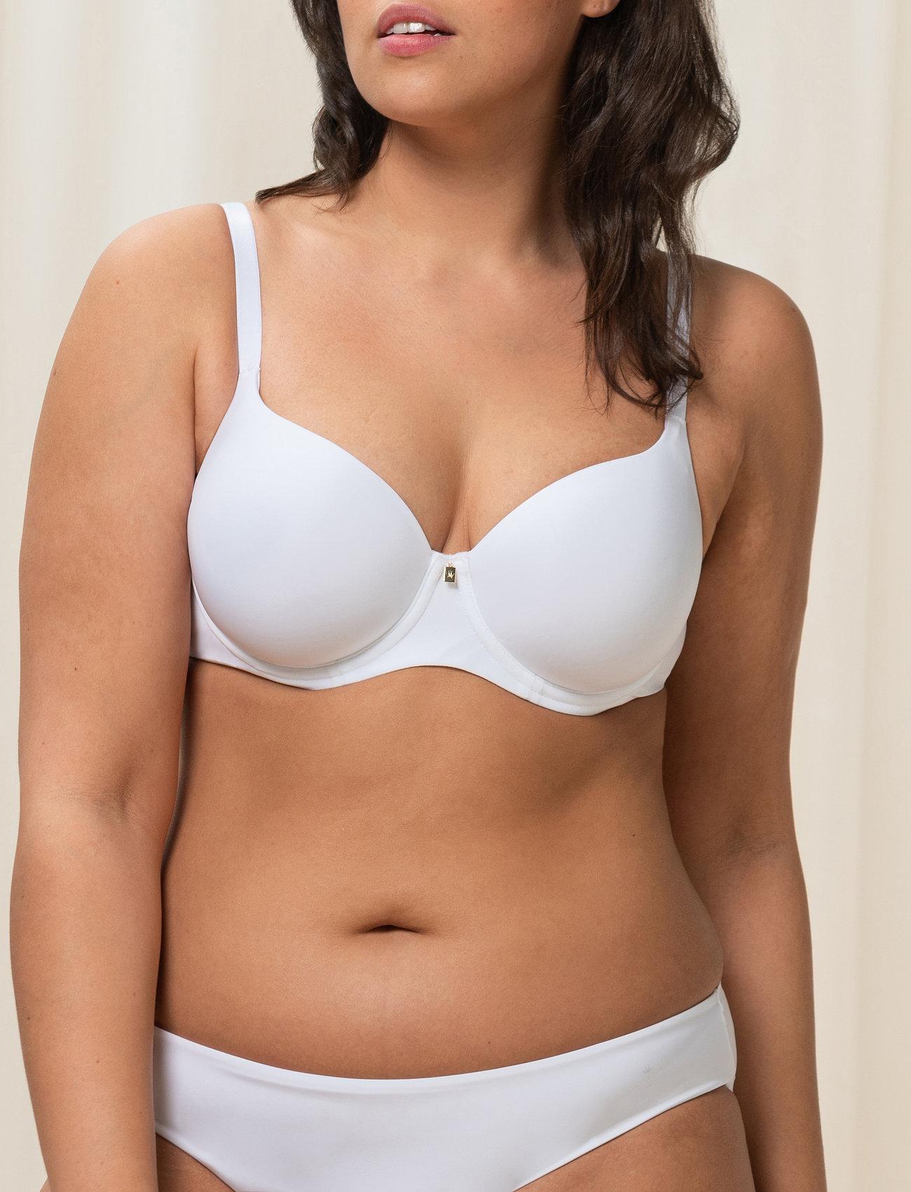 Triumph Body Make-Up Essentials Wp - - B x 75