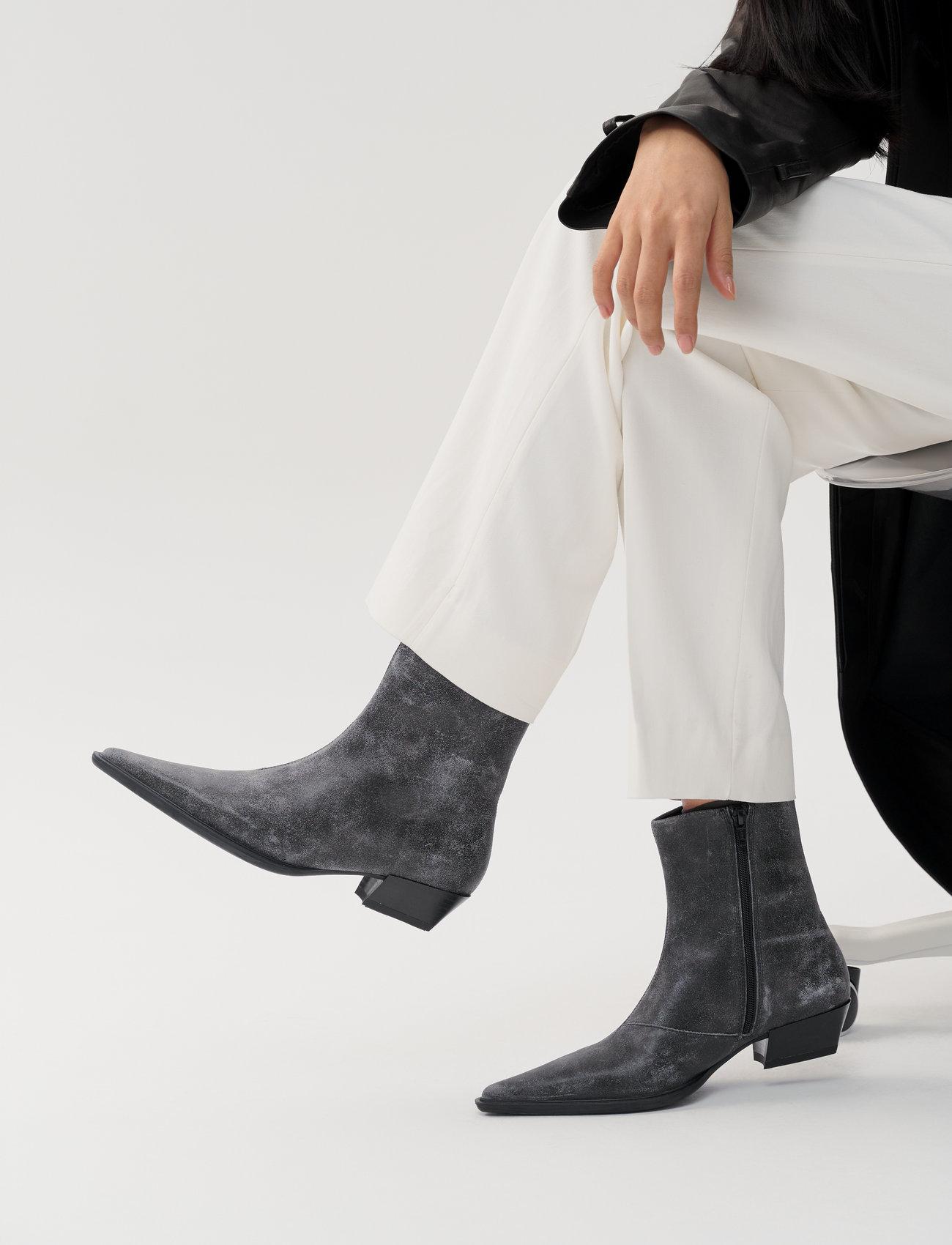 VAGABOND Cassie - - 36