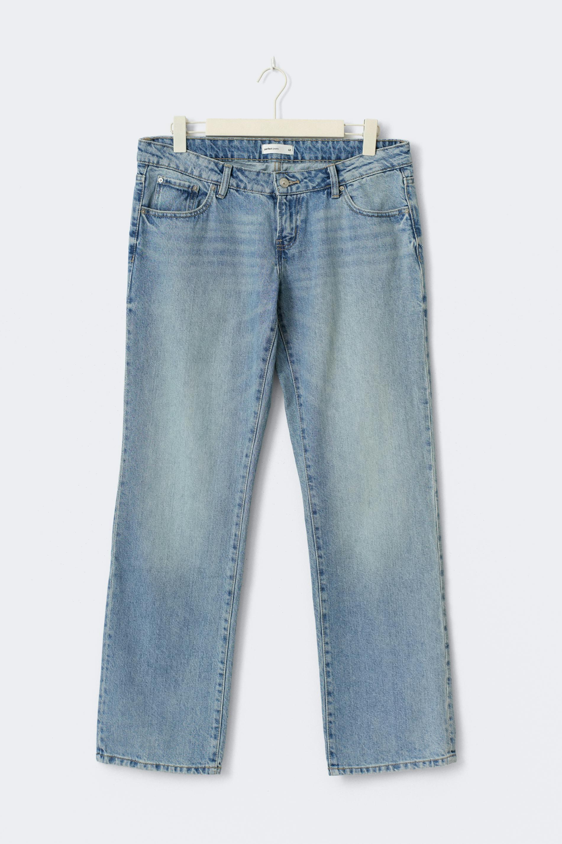 Gina Tricot - Scandi low tall jeans - Low waist jeans - Blå - 36 - Dam