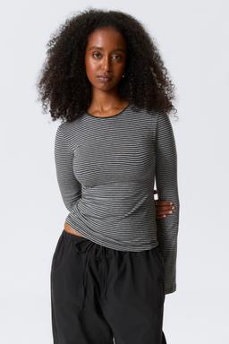 Slim Fitted Long Sleeve 2