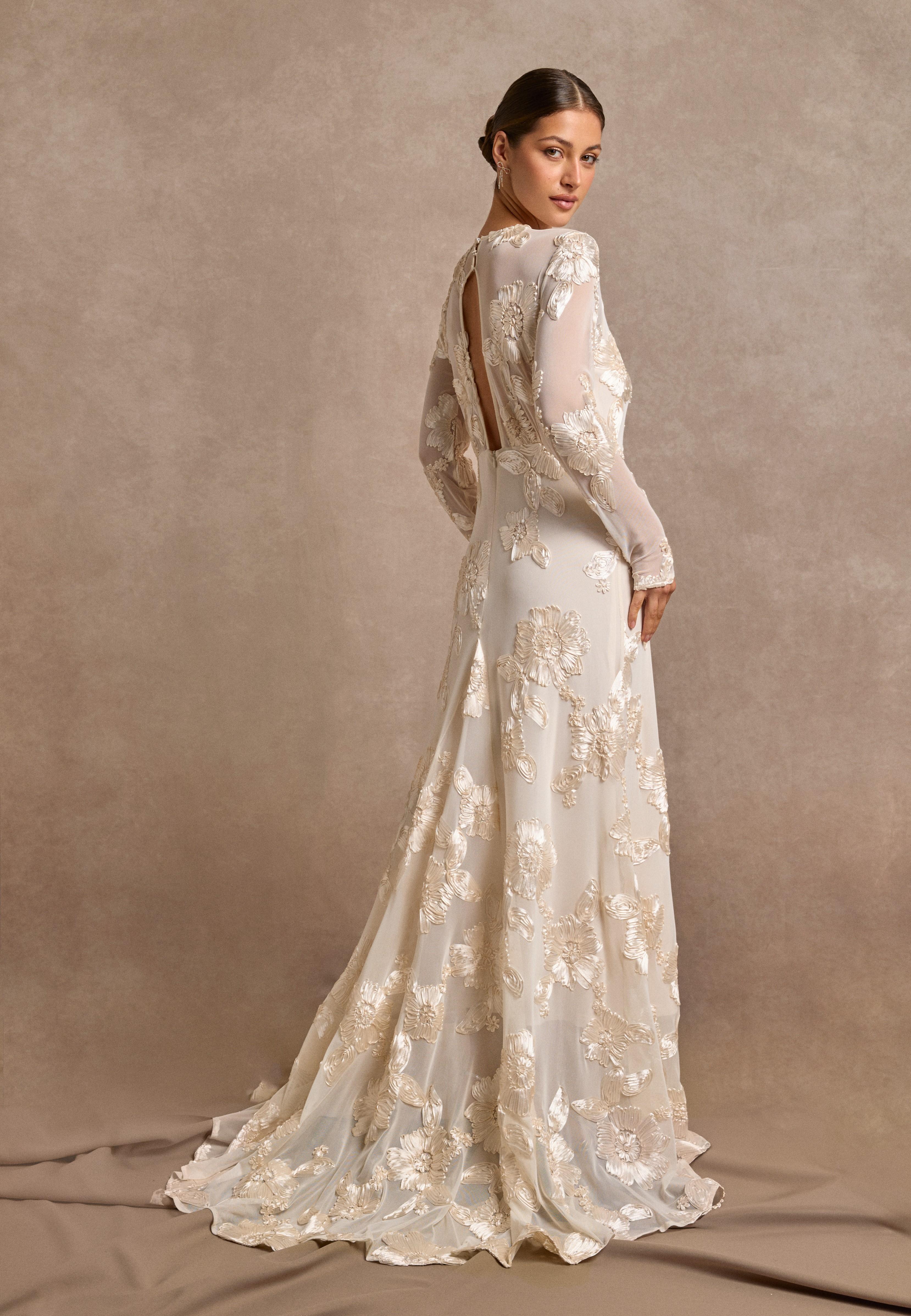 Yasfloree Ls Train Dress 1