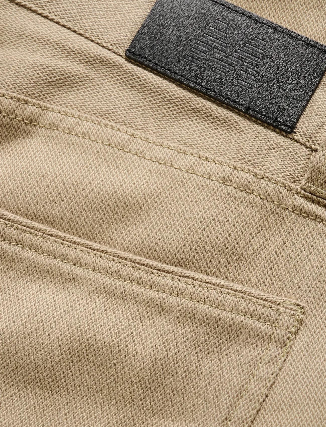 Matinique Mapete - - 29 x 32 39