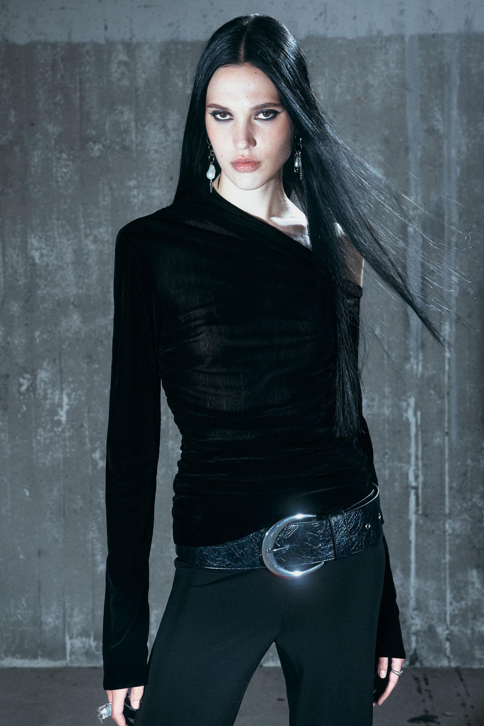 Slim Fitted Long Sleeve 8