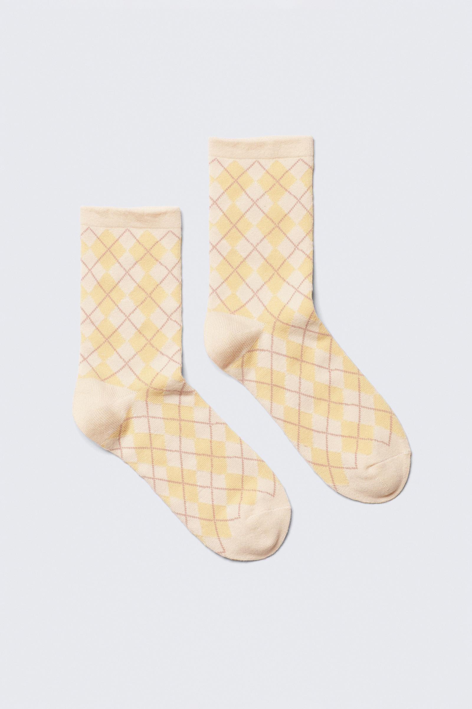 Tie-Dye Frilled Crew Socks 1