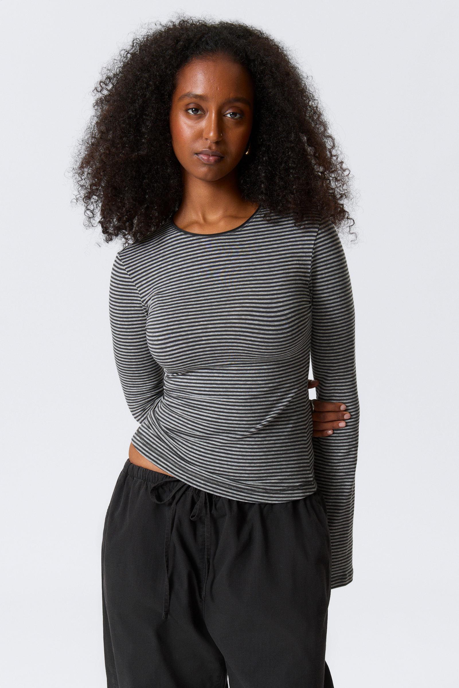 Slim Fitted Long Sleeve 2